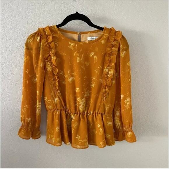 Madewell Ruffle-Shoulder Peplum Top in Tonal Botanical - Picture 3 of 8